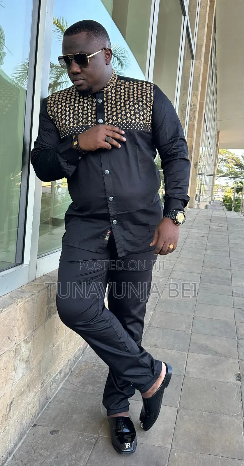 Complete Embroided / Casual Suit
