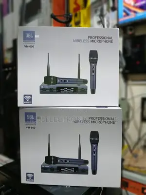 Shure Wireless Mic JBL Wireless Mic