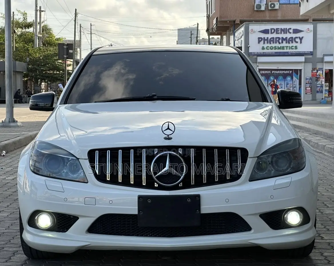Mercedes-Benz C-Class 2008 White