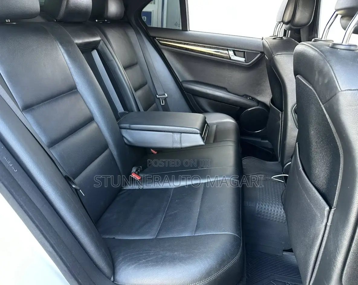 Mercedes-Benz C-Class 2008 White