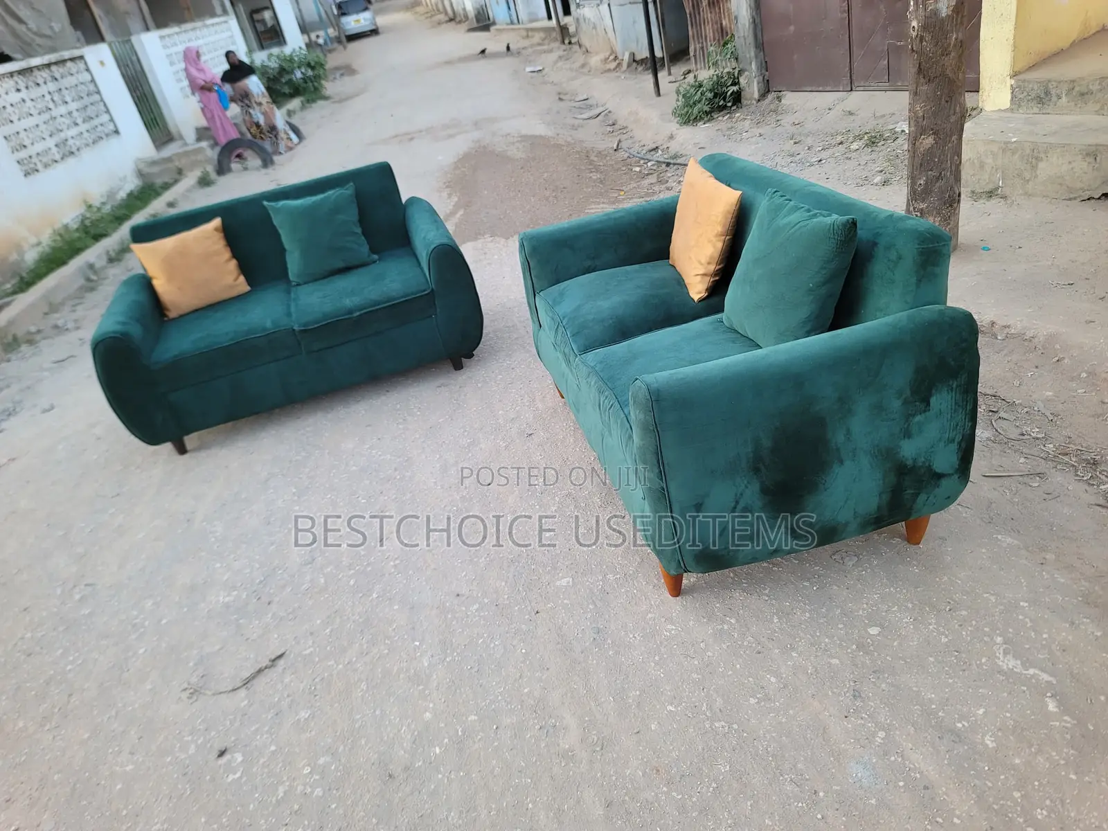 Sofa Za Watu Wawili 2:2