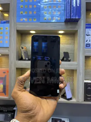 New Sharp Aquos R7 256 GB Black