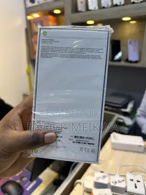 New Apple iPhone 14 Pro Max 256 GB Purple