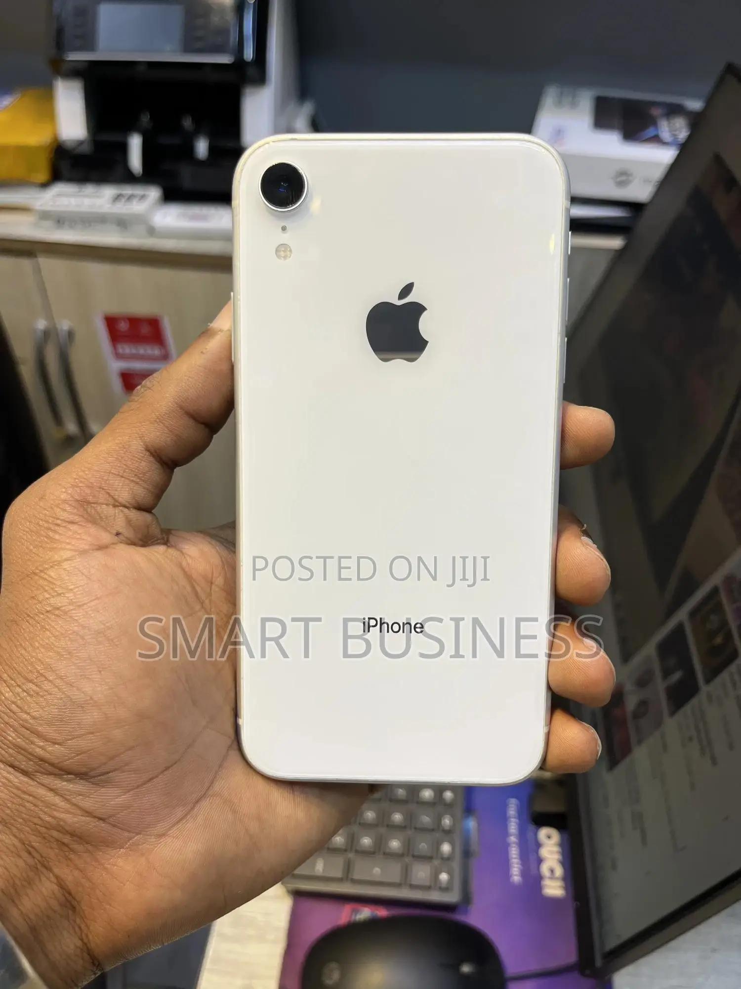 Apple iPhone XR 128 GB White