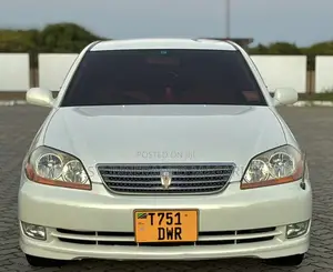 Toyota Mark II 2004 White