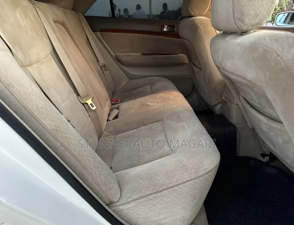 Toyota Mark II 2004 White