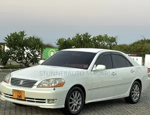 Toyota Mark II 2004 White