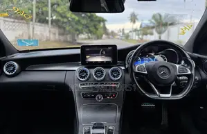 Mercedes-Benz C-Class 2015 White