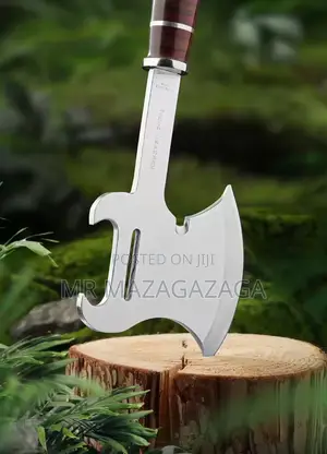 Hand Min Axe