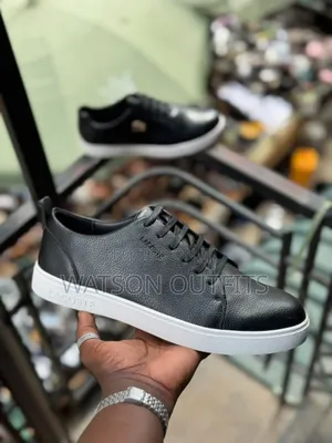 Men's Shoes Very Very Classic and Best Fined Leather Skin