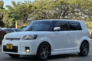 Toyota Corolla Rumion 2008 White