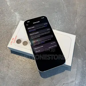 New Apple iPhone 17 256 GB White