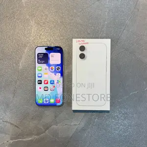 New Apple iPhone 17 256 GB White