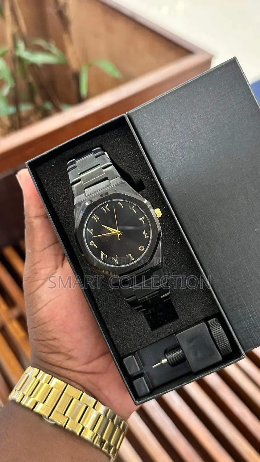 New Steel Arabic Aura Watch