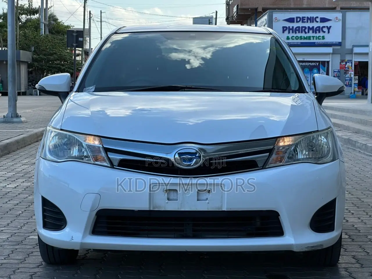 Toyota Axio 2014 Pearl