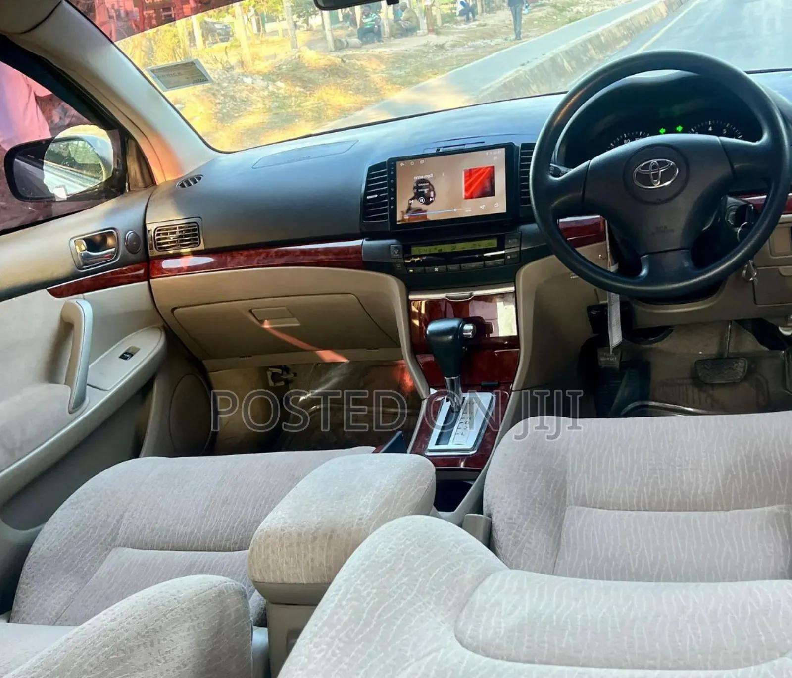Toyota IST 2008 Burgundy