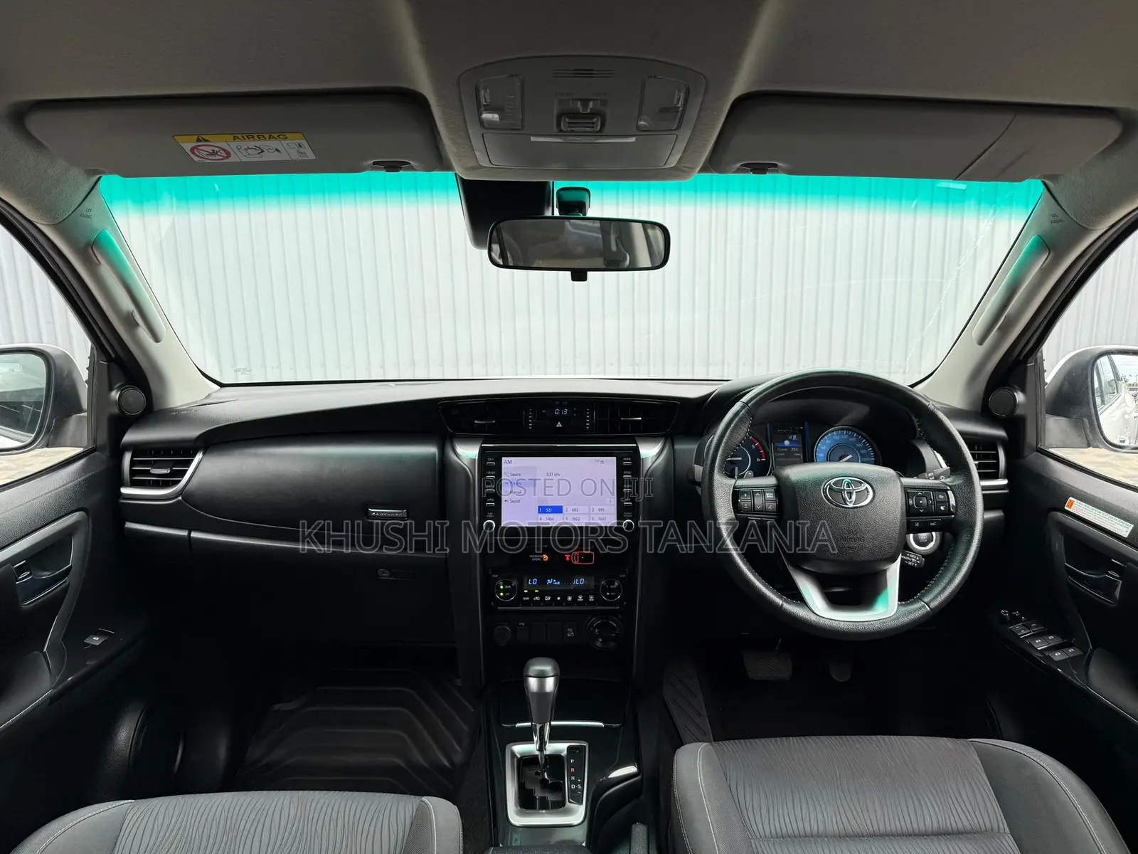 Toyota Fortuner 2023 White