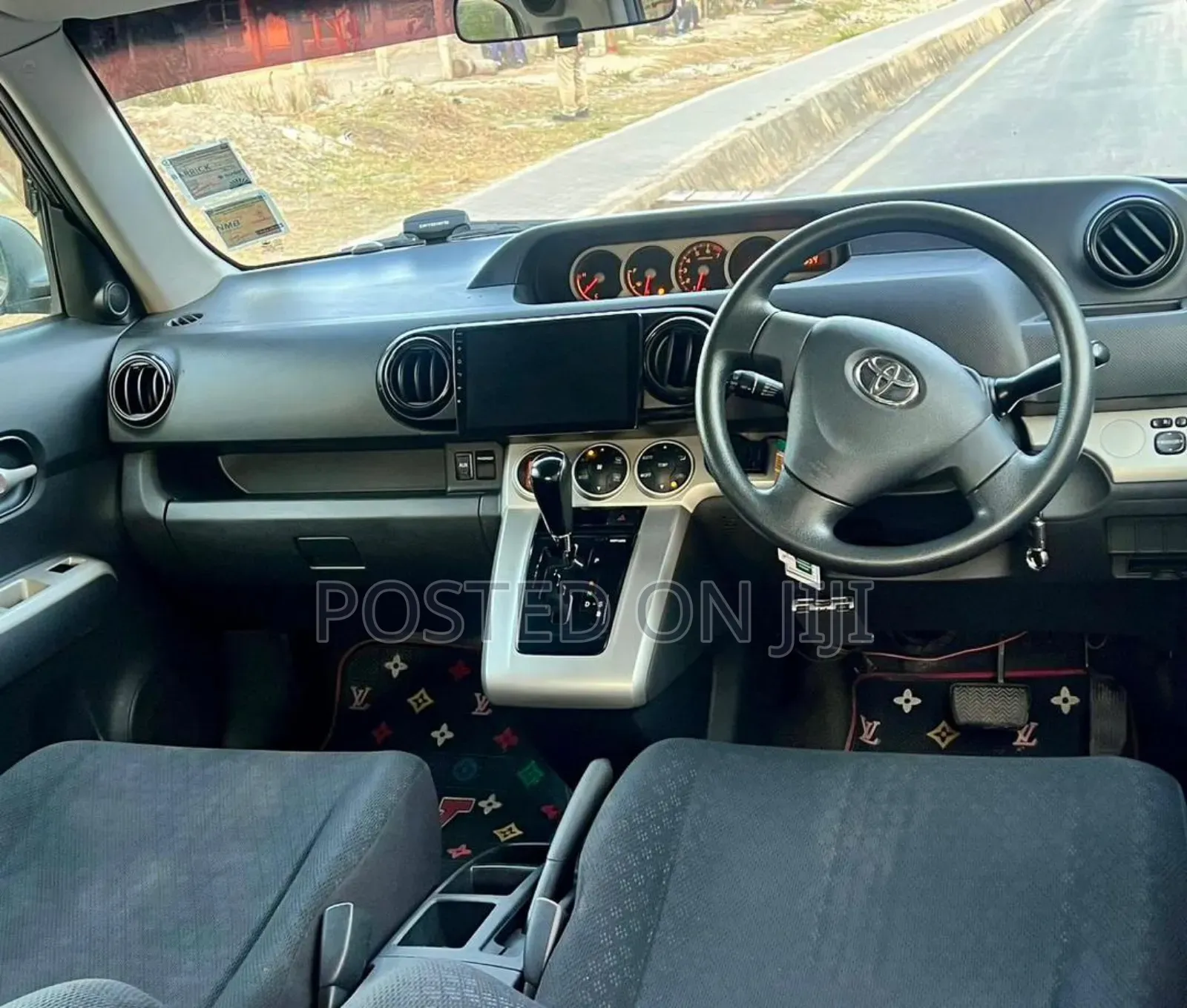 Toyota Corolla Rumion 2008 Black