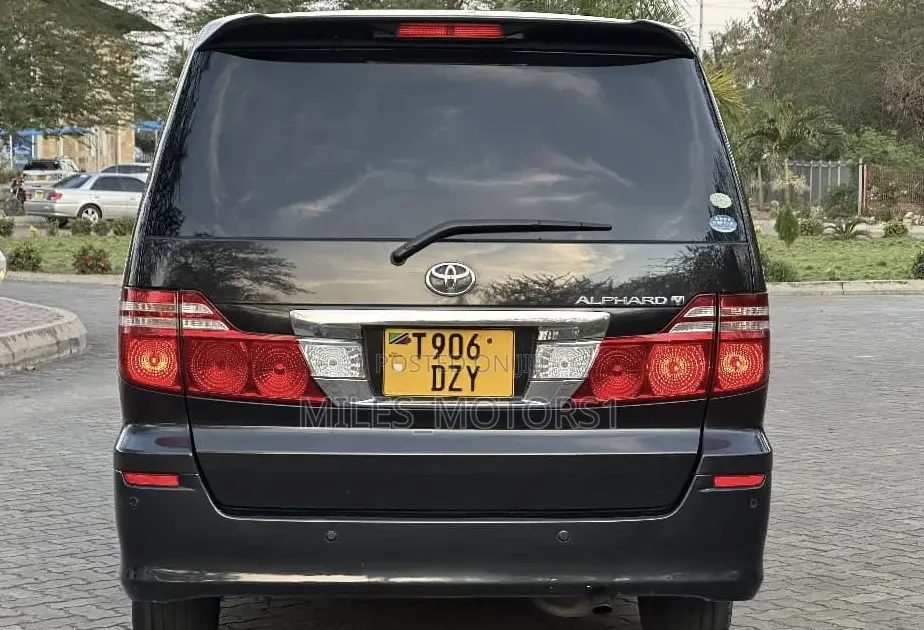 Toyota Alphard 2006 Black
