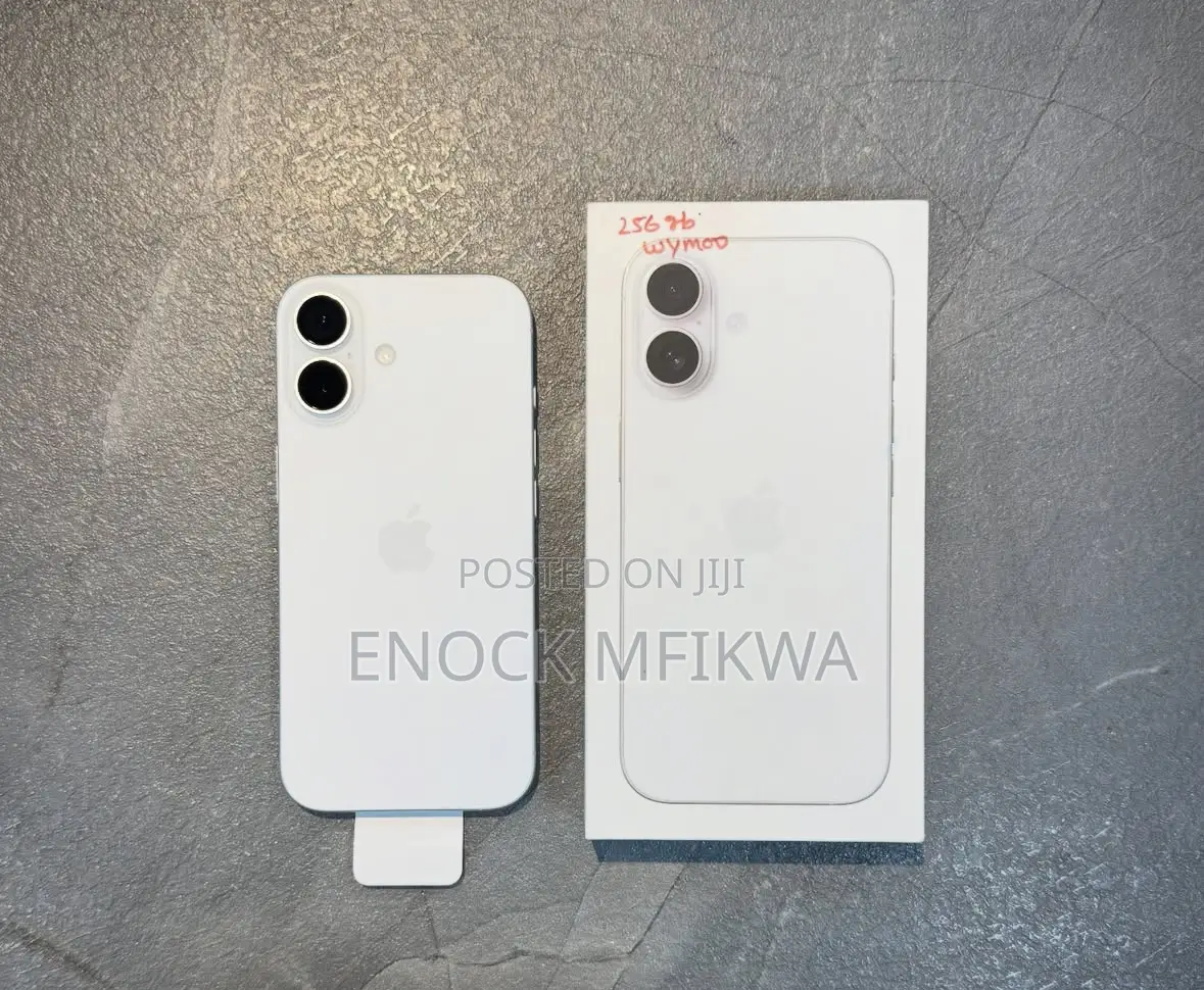 New Apple iPhone 17 256 GB White