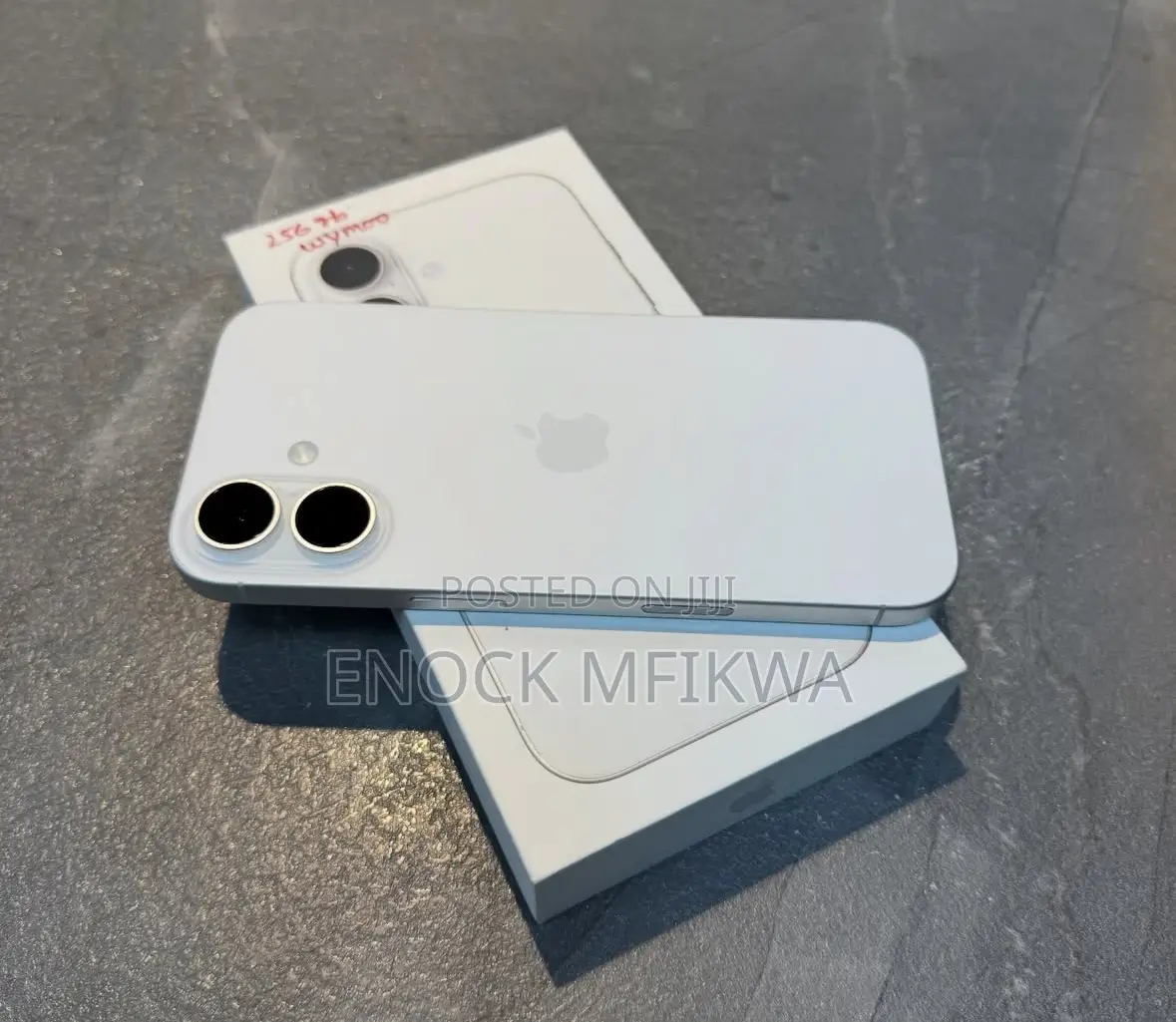 New Apple iPhone 17 256 GB White