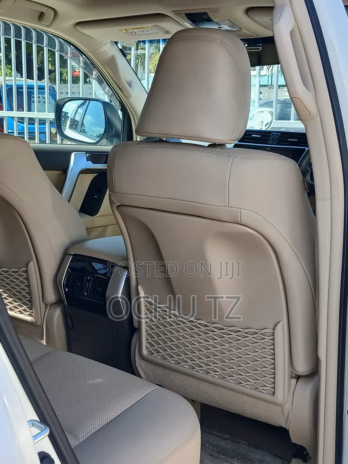 Toyota Land Cruiser Prado 2018 White