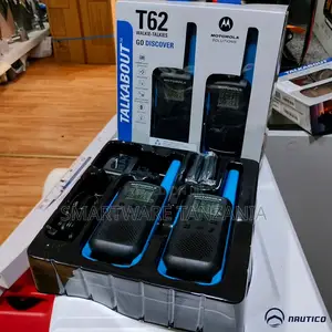 Motorola Walkie Talkie T62 409mhz 16 Channels 8km Two Way Radio