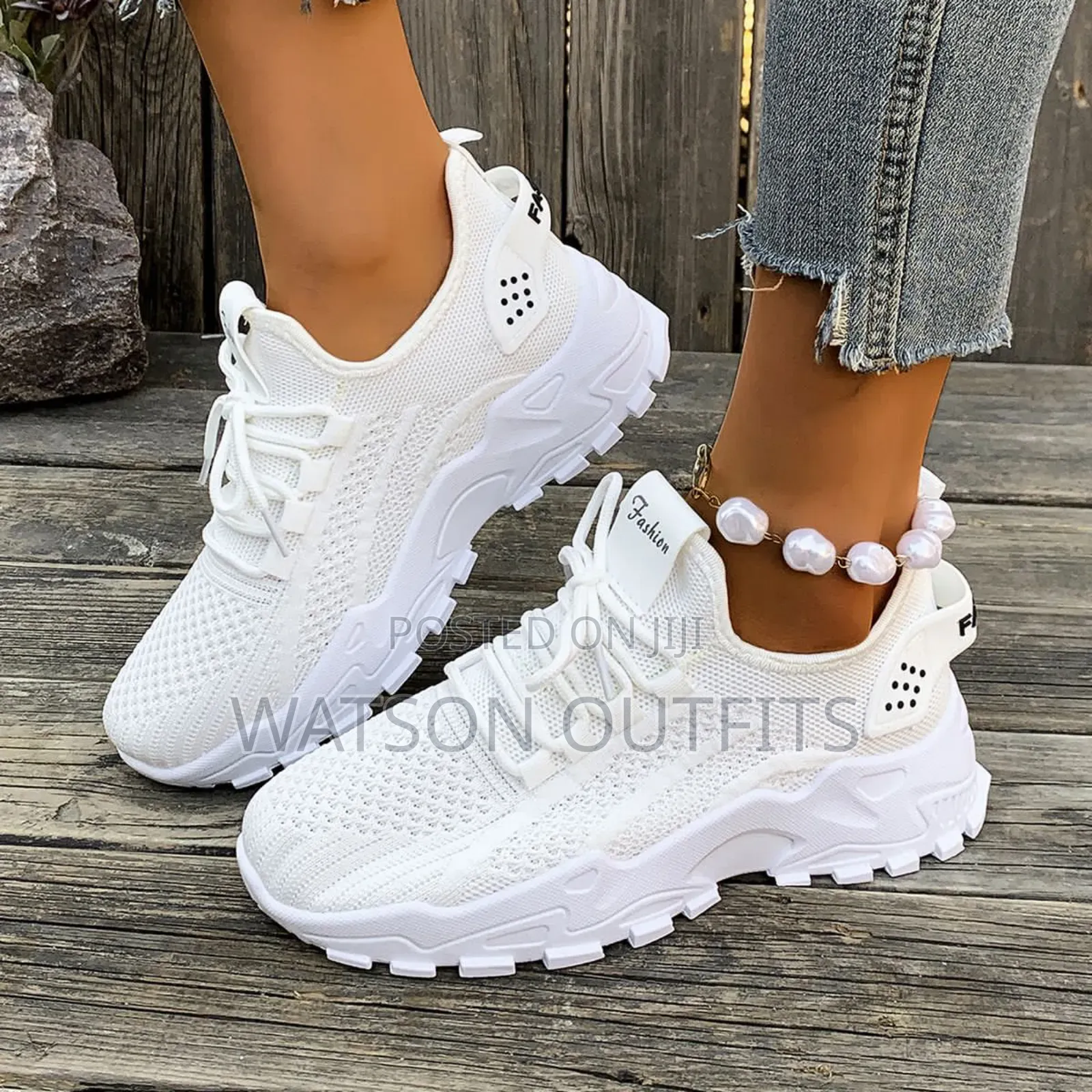 Women's Shoes Very Very Fashional and Amazingly Smart