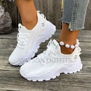 Women's Shoes Very Very Fashional and Amazingly Smart