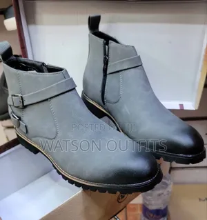 Men's Boots or Shoes Very Very Classical