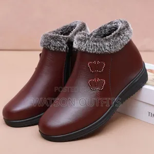 Women's Fashion Shoes or Boots Very Very Hot