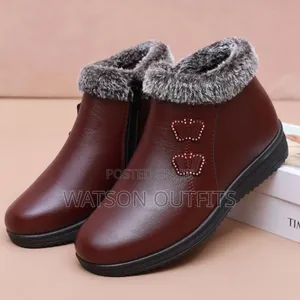 Women's Fashion Shoes or Boots Very Very Hot