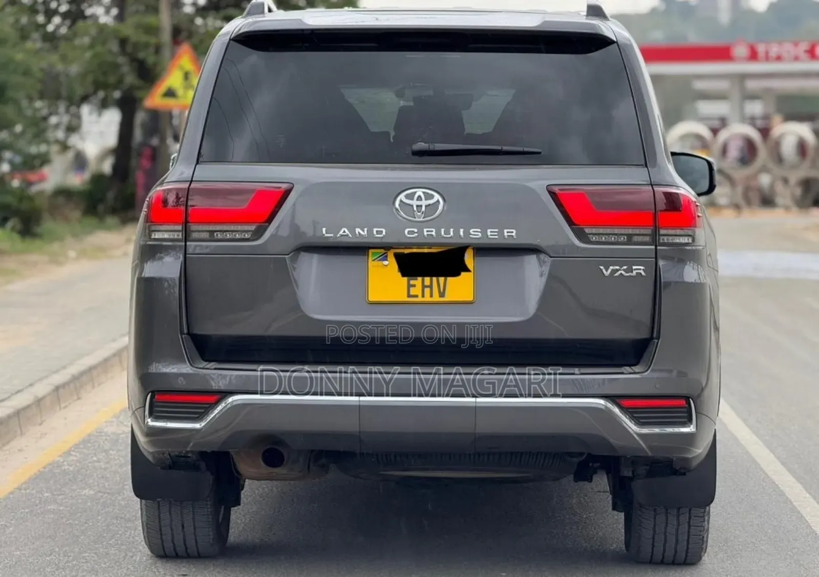 Toyota Land Cruiser 2024 Gray
