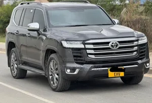 Toyota Land Cruiser 2024 Gray