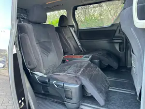 Toyota Vellfire 2010 Burgundy
