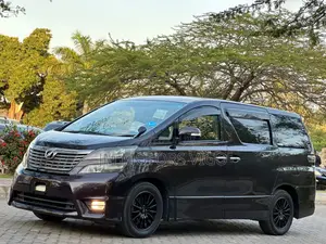 Toyota Vellfire 2010 Burgundy