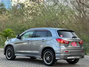 Mitsubishi RVR 2.0 2012 Gray