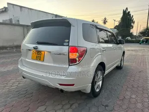 Subaru Forester 2012 White