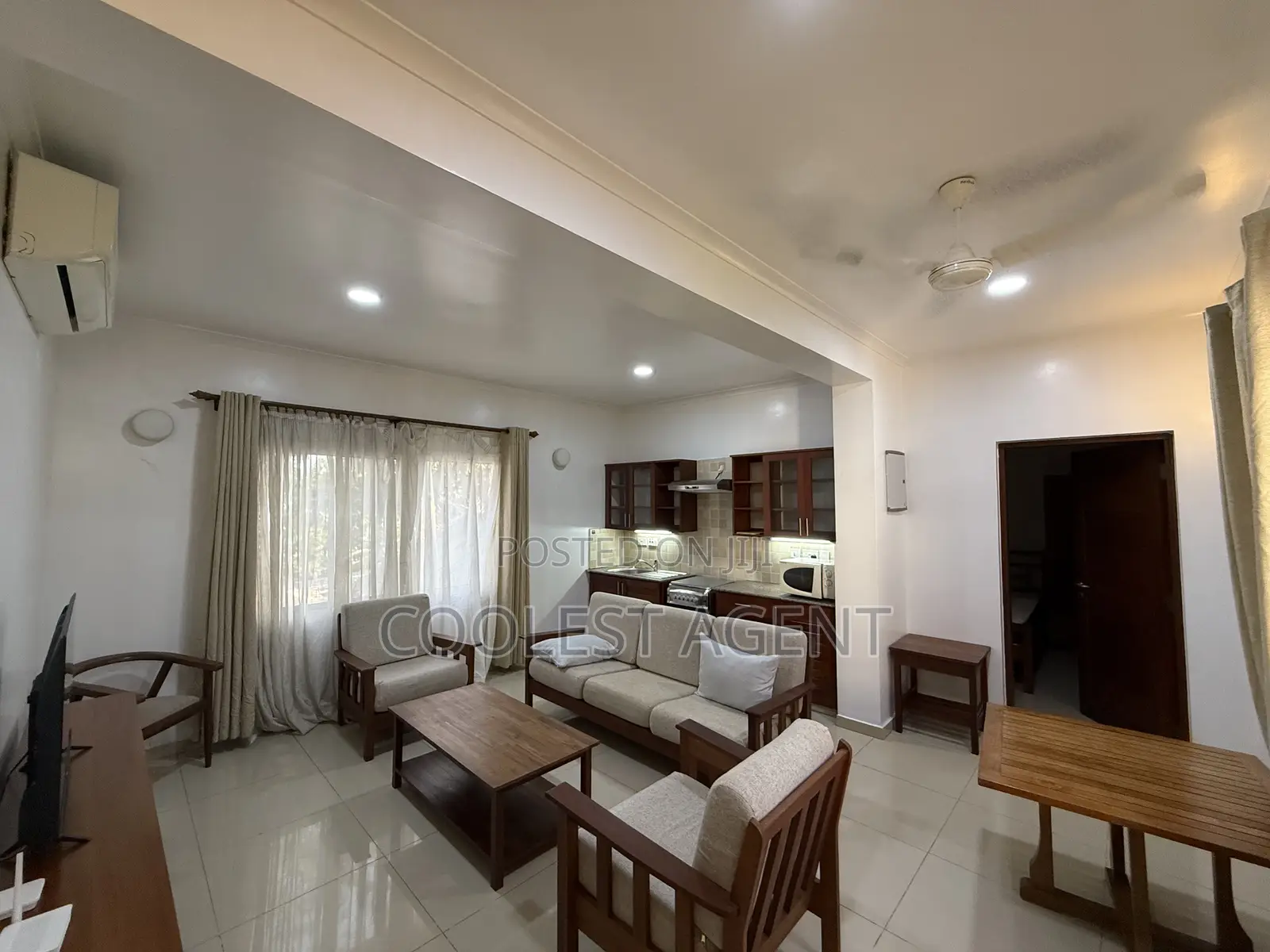 Furnished 1bdrm Apartment in Coolest Estate, Oyster Bay for rent