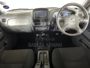Nissan Hardbody 2020 White