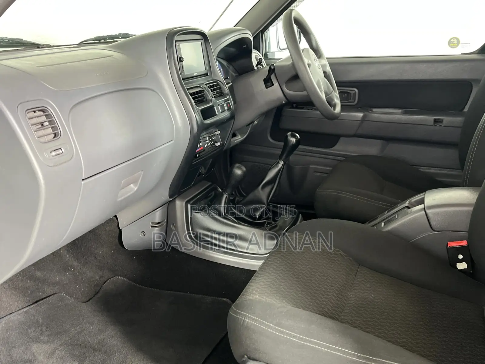 Nissan Hardbody 2020 White