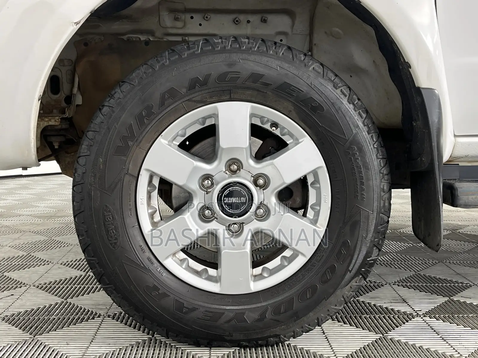 Nissan Hardbody 2020 White
