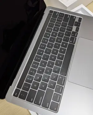 Laptop Apple MacBook Pro 2017 16GB Intel Core I7 SSD 512GB