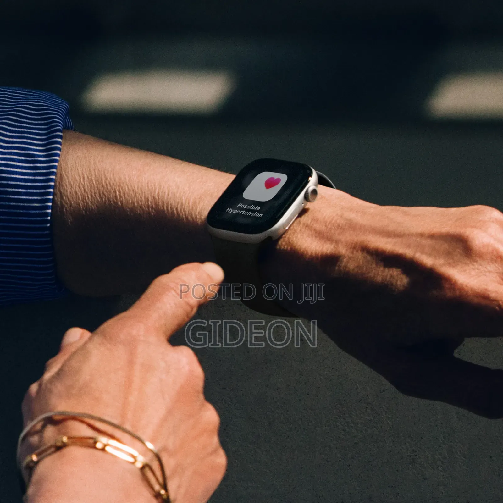 Apple Watch Series 11 (42mm) GPS Model