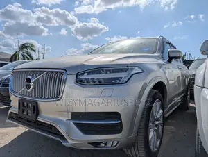 Volvo XC90 2017 Silver