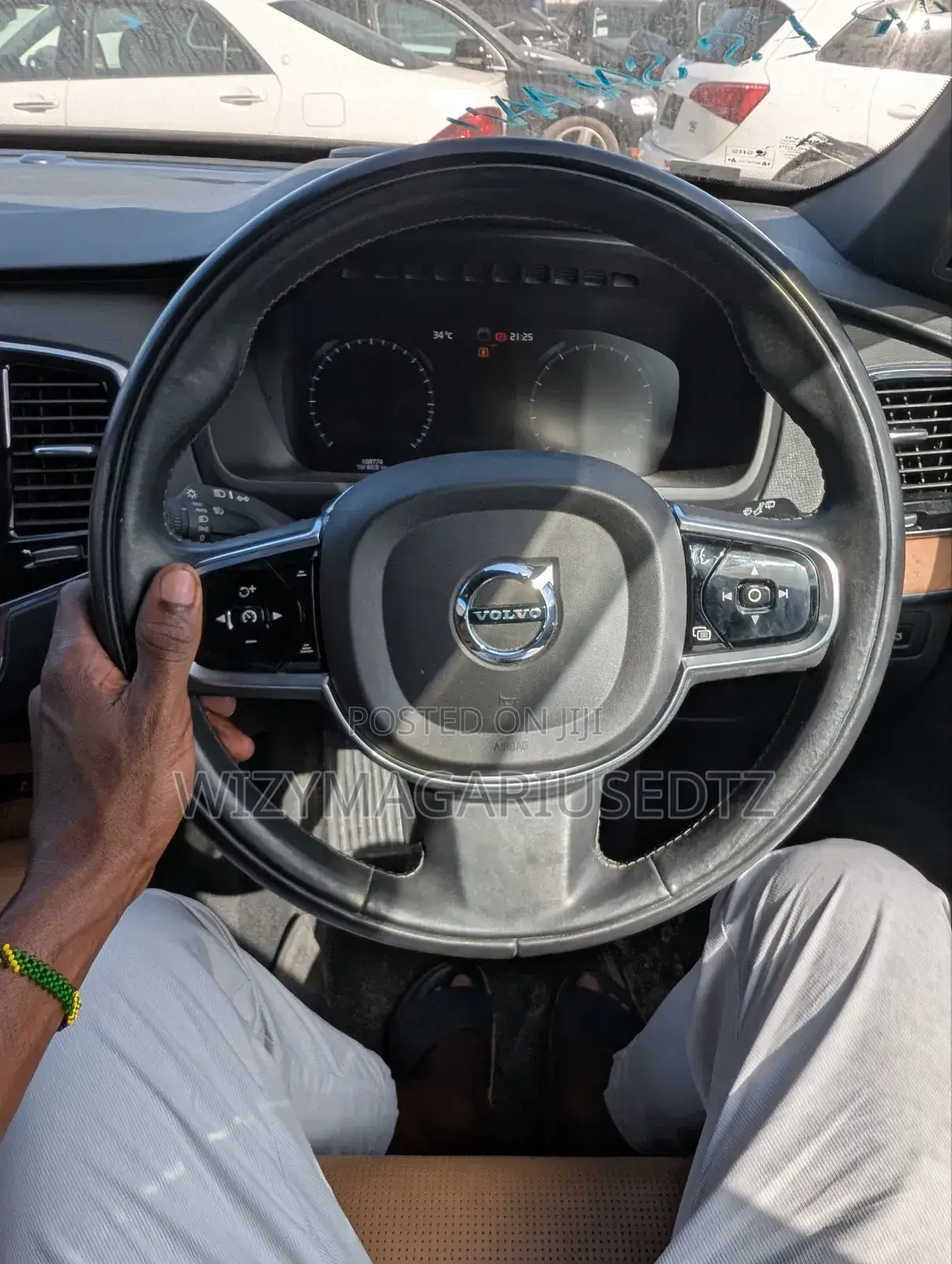 Volvo XC90 2017 Silver