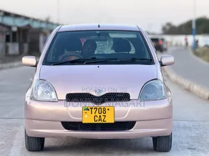 Toyota Vitz 2002 Pink
