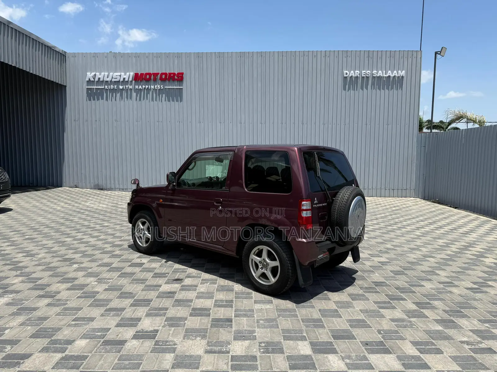 Mitsubishi Pajero 2012 Purple