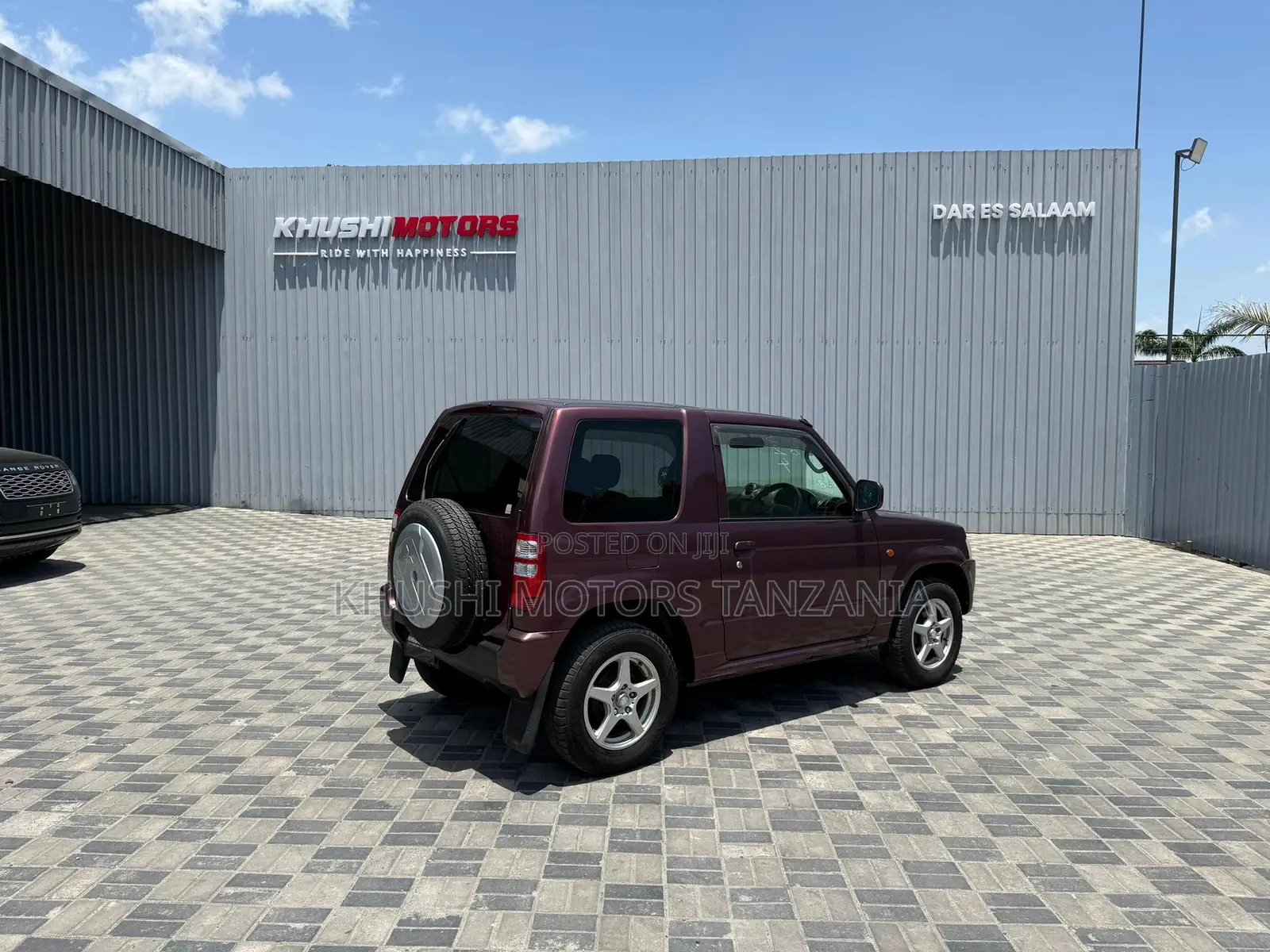 Mitsubishi Pajero 2012 Purple