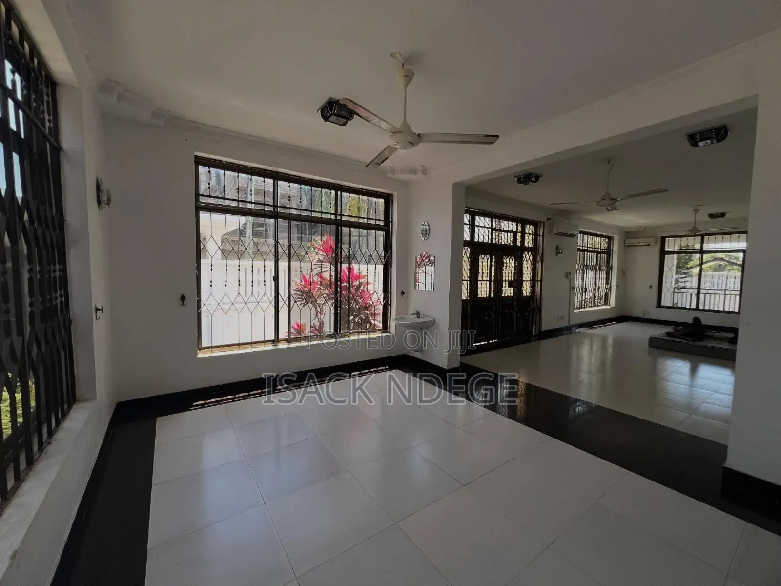 7bdrm House in Mbezi Beach for rent